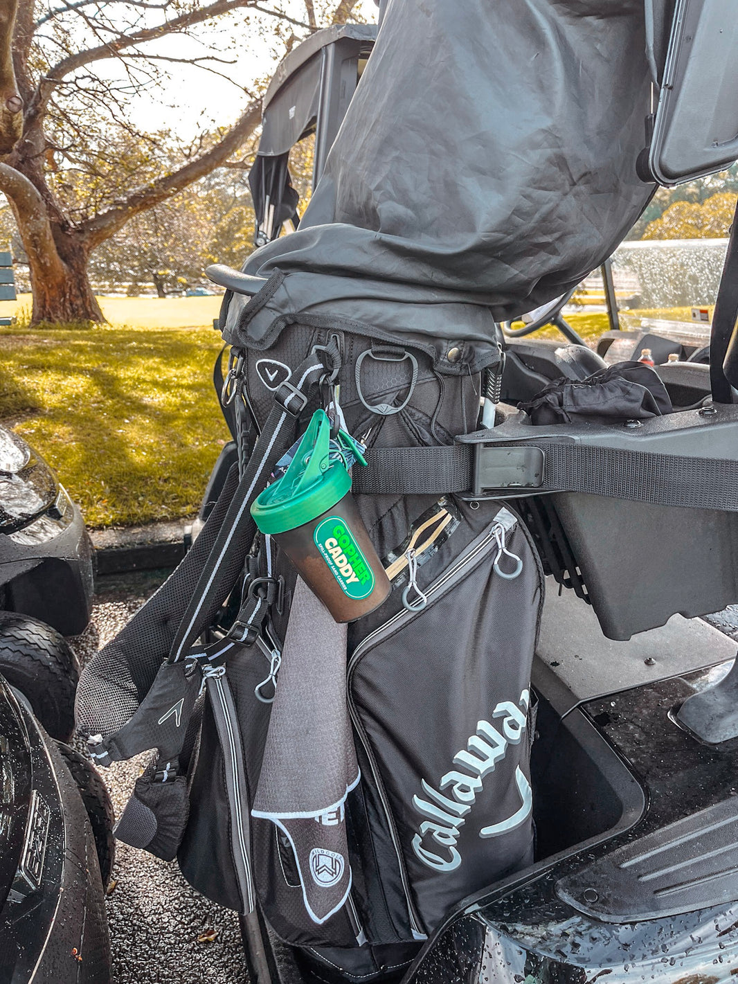 Gopher Caddy - Spill-proof sand carrier