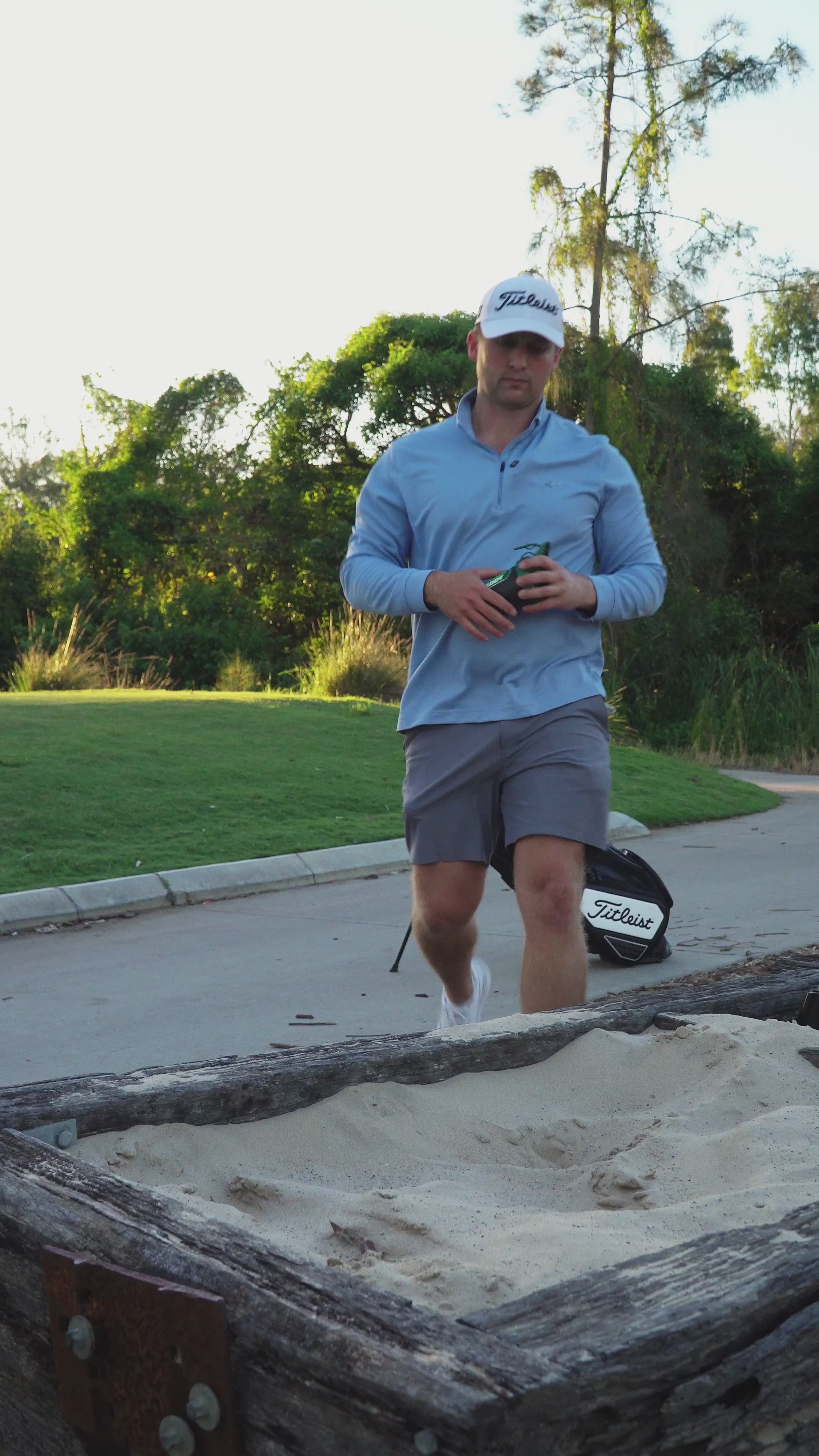 Load video: gopher-caddy-in-action